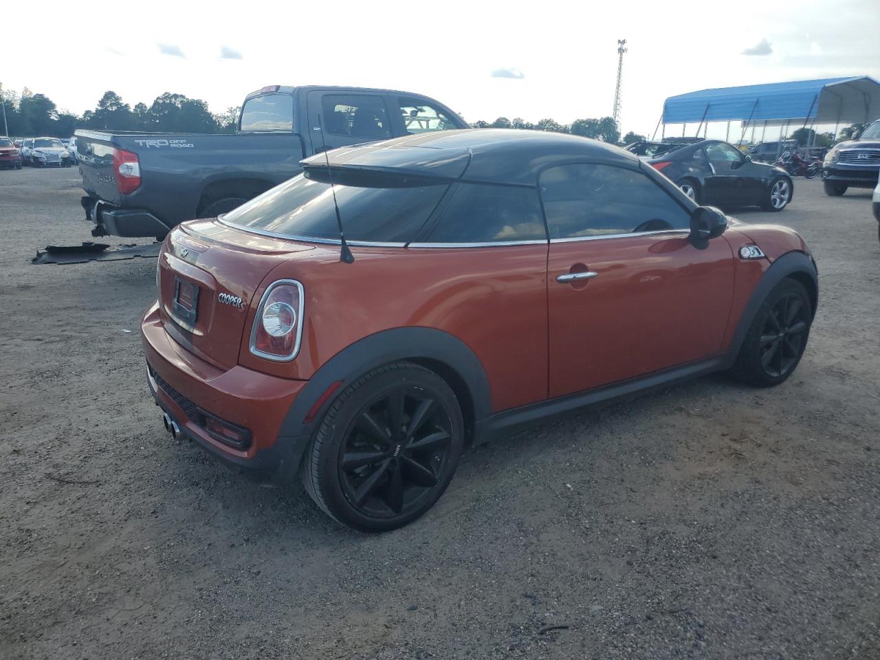 Автомобиль MINI COOPER COUPE S 2014 | GrandCar Автомобиль MINI COOPER COUPE S 2014 | GrandCar