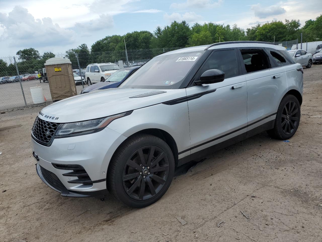 Автомобіль LAND ROVER RANGE ROVER VELAR R-DYNAMIC SE 2019 | GrandCar