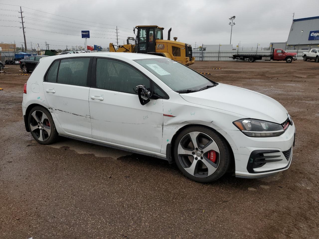 Автомобиль VOLKSWAGEN GTI S 2019 | GrandCar Автомобиль VOLKSWAGEN GTI S 2019 | GrandCar