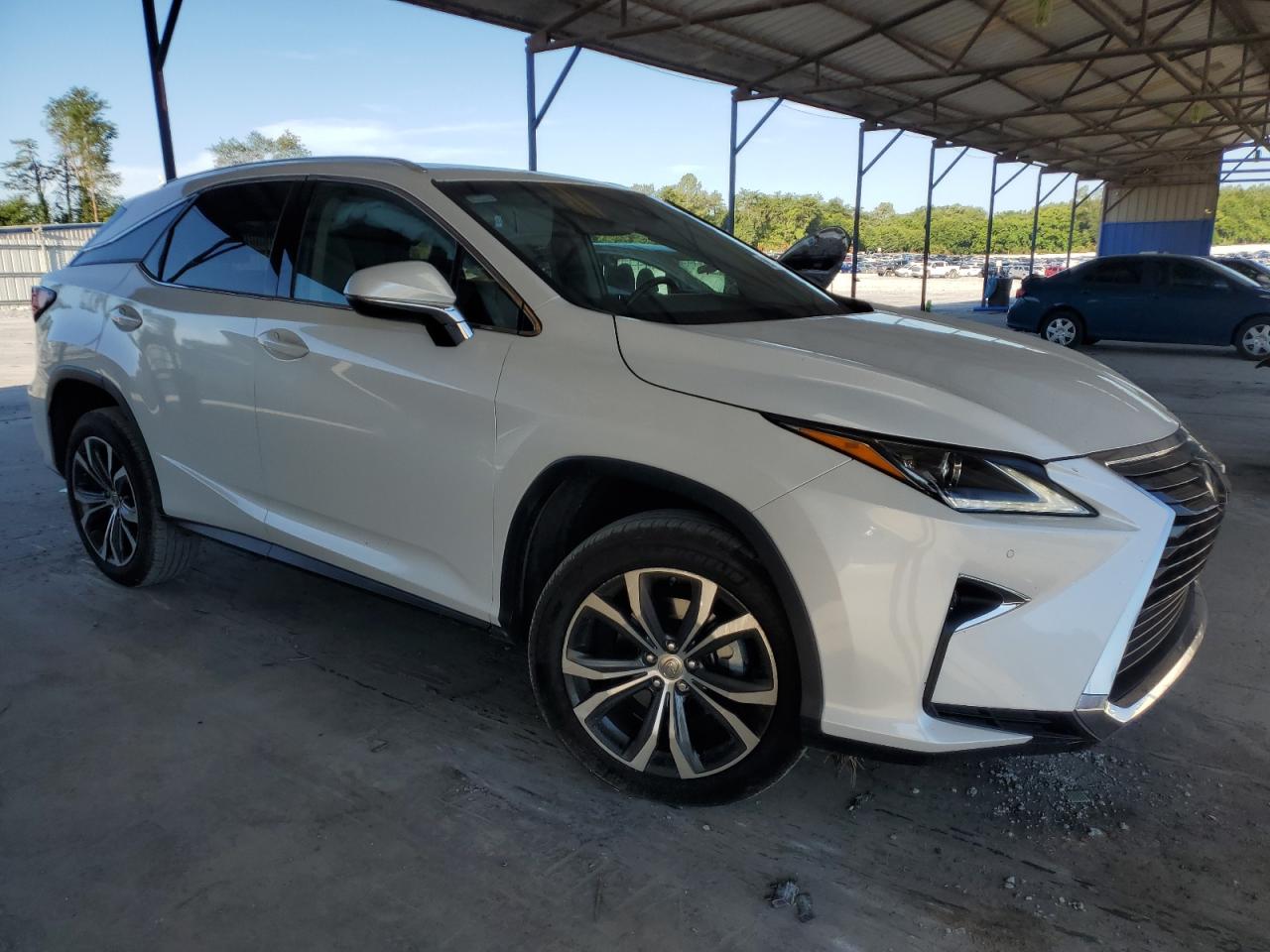 Автомобиль LEXUS RX 350 2016 | GrandCar Автомобиль LEXUS RX 350 2016 | GrandCar
