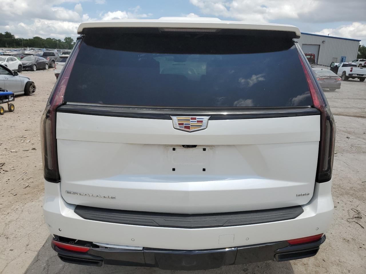 Автомобіль CADILLAC ESCALADE SPORT PLATINUM 2021 | GrandCar Автомобіль CADILLAC ESCALADE SPORT PLATINUM 2021 | GrandCar