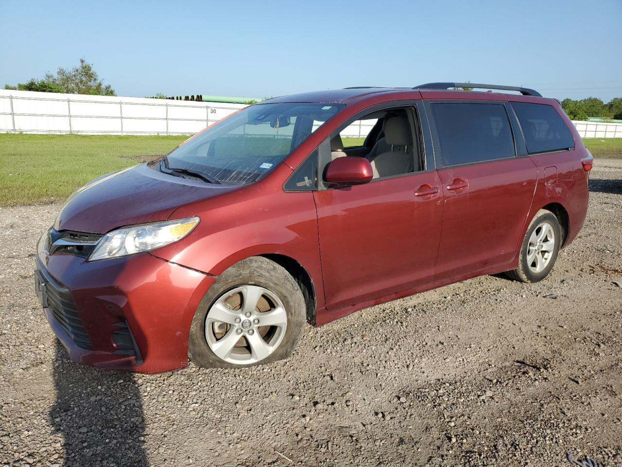 Автомобіль TOYOTA SIENNA LE 2020 | GrandCar