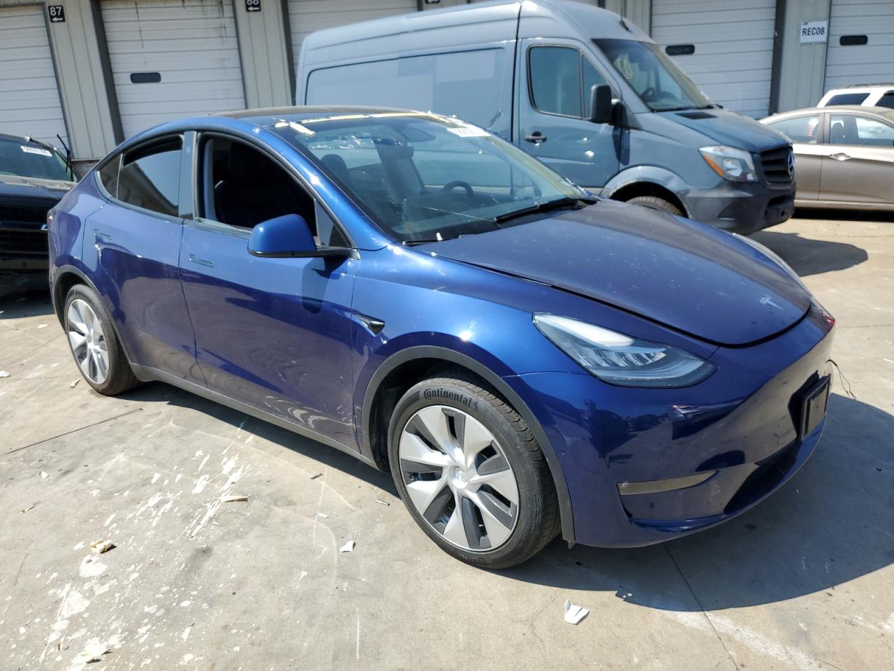 Автомобіль TESLA MODEL Y 2021 | GrandCar Автомобіль TESLA MODEL Y 2021 | GrandCar