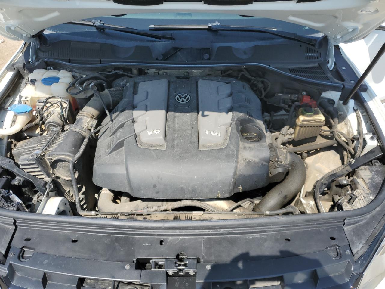 Автомобіль VOLKSWAGEN TOUAREG V6 TDI 2014 | GrandCar Автомобіль VOLKSWAGEN TOUAREG V6 TDI 2014 | GrandCar