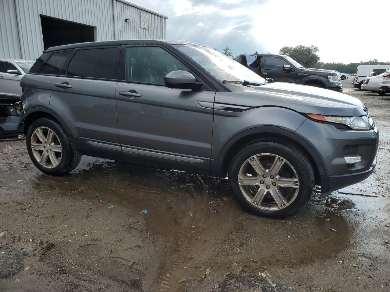 Автомобіль LAND ROVER RANGE ROVER EVOQUE PURE PLUS 2015 | GrandCar Автомобіль LAND ROVER RANGE ROVER EVOQUE PURE PLUS 2015 | GrandCar
