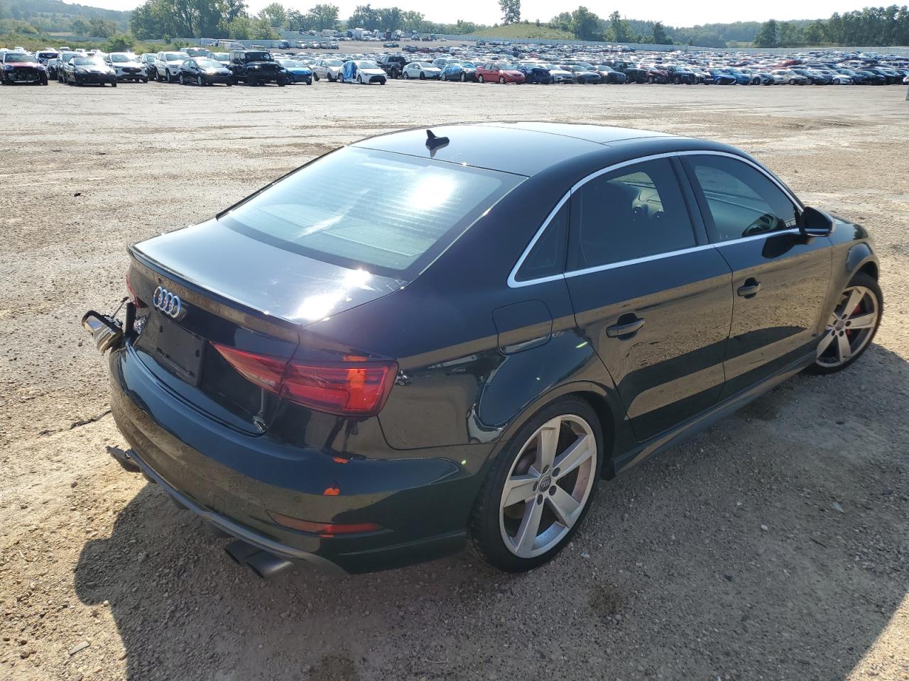 Автомобиль AUDI S3 PREMIUM PLUS 2017 | GrandCar Автомобиль AUDI S3 PREMIUM PLUS 2017 | GrandCar