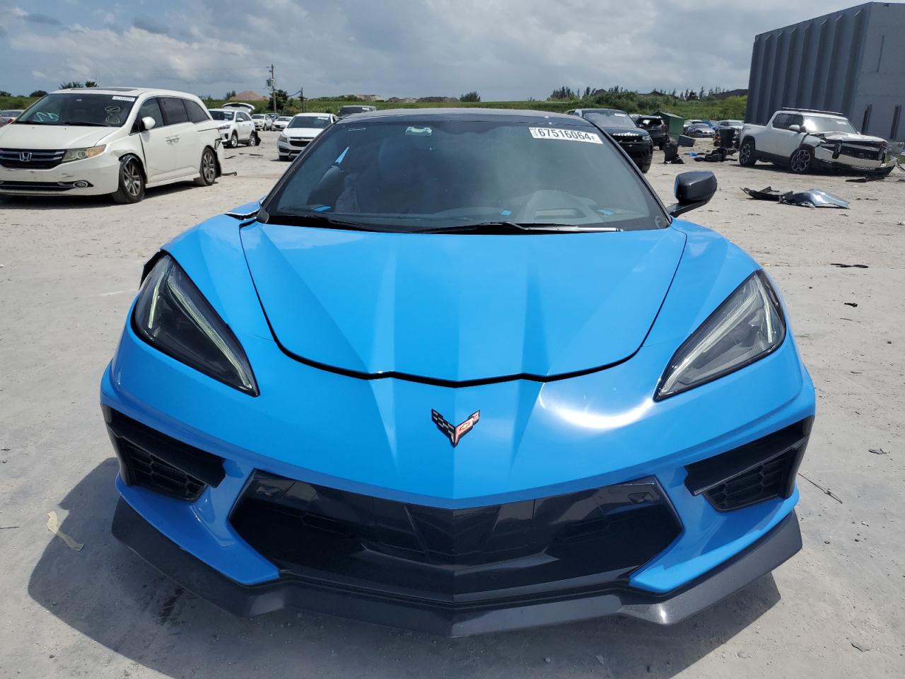 Автомобіль CHEVROLET CORVETTE STINGRAY 3LT 2023 | GrandCar Автомобіль CHEVROLET CORVETTE STINGRAY 3LT 2023 | GrandCar