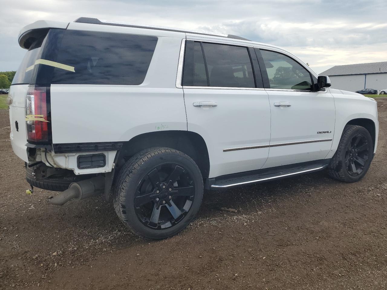 Автомобиль GMC YUKON DENALI 2017 | GrandCar Автомобиль GMC YUKON DENALI 2017 | GrandCar