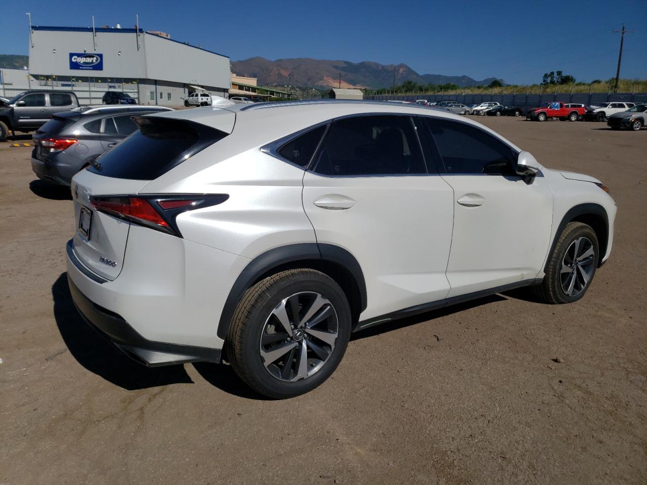 Автомобіль LEXUS NX 300 2020 | GrandCar Автомобіль LEXUS NX 300 2020 | GrandCar