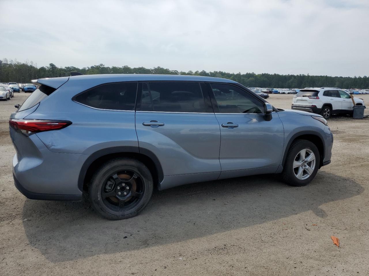 Автомобиль TOYOTA HIGHLANDER L 2022 | GrandCar Автомобиль TOYOTA HIGHLANDER L 2022 | GrandCar