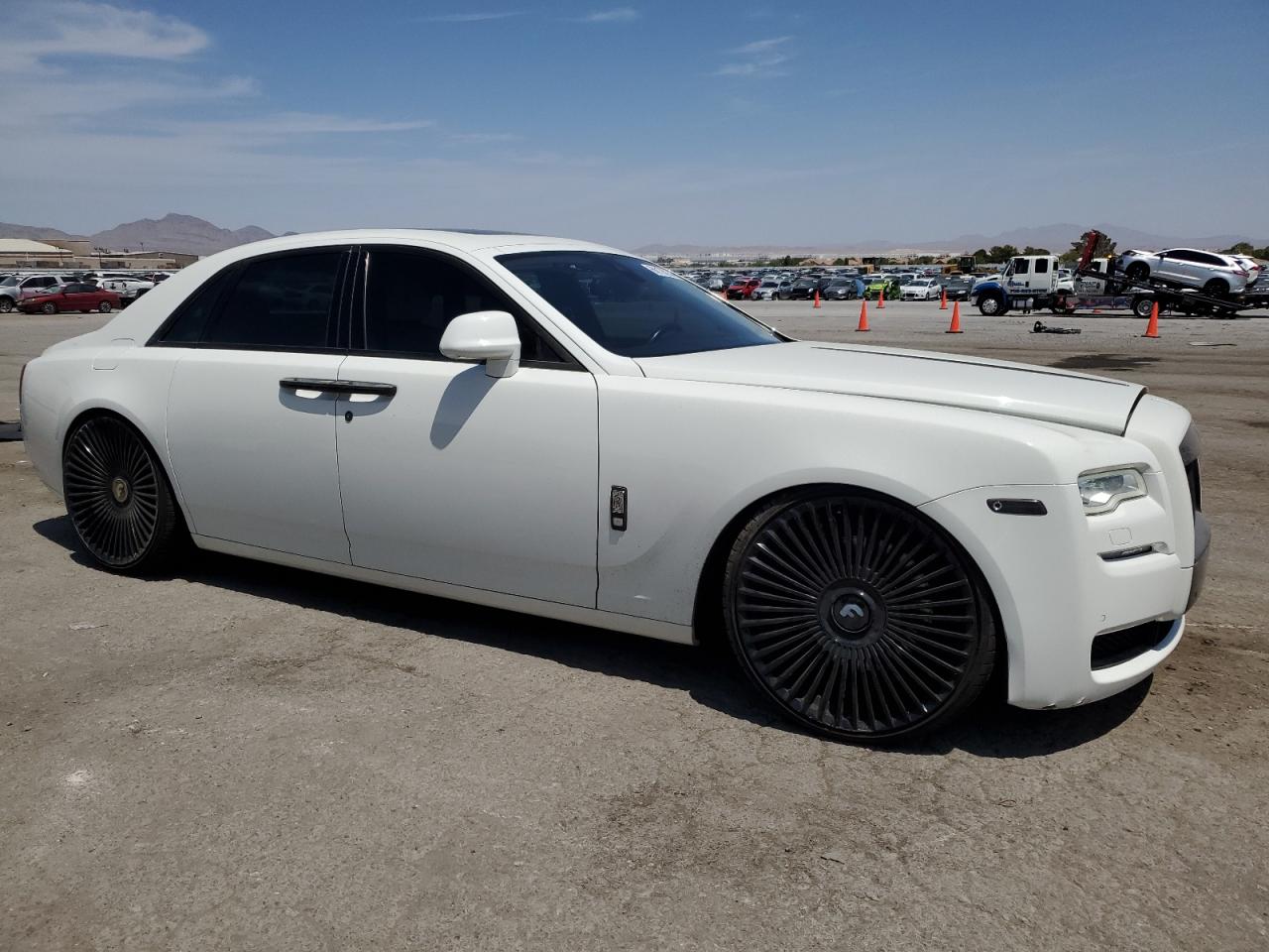Автомобиль ROLLS-ROYCE GHOST 2015 | GrandCar