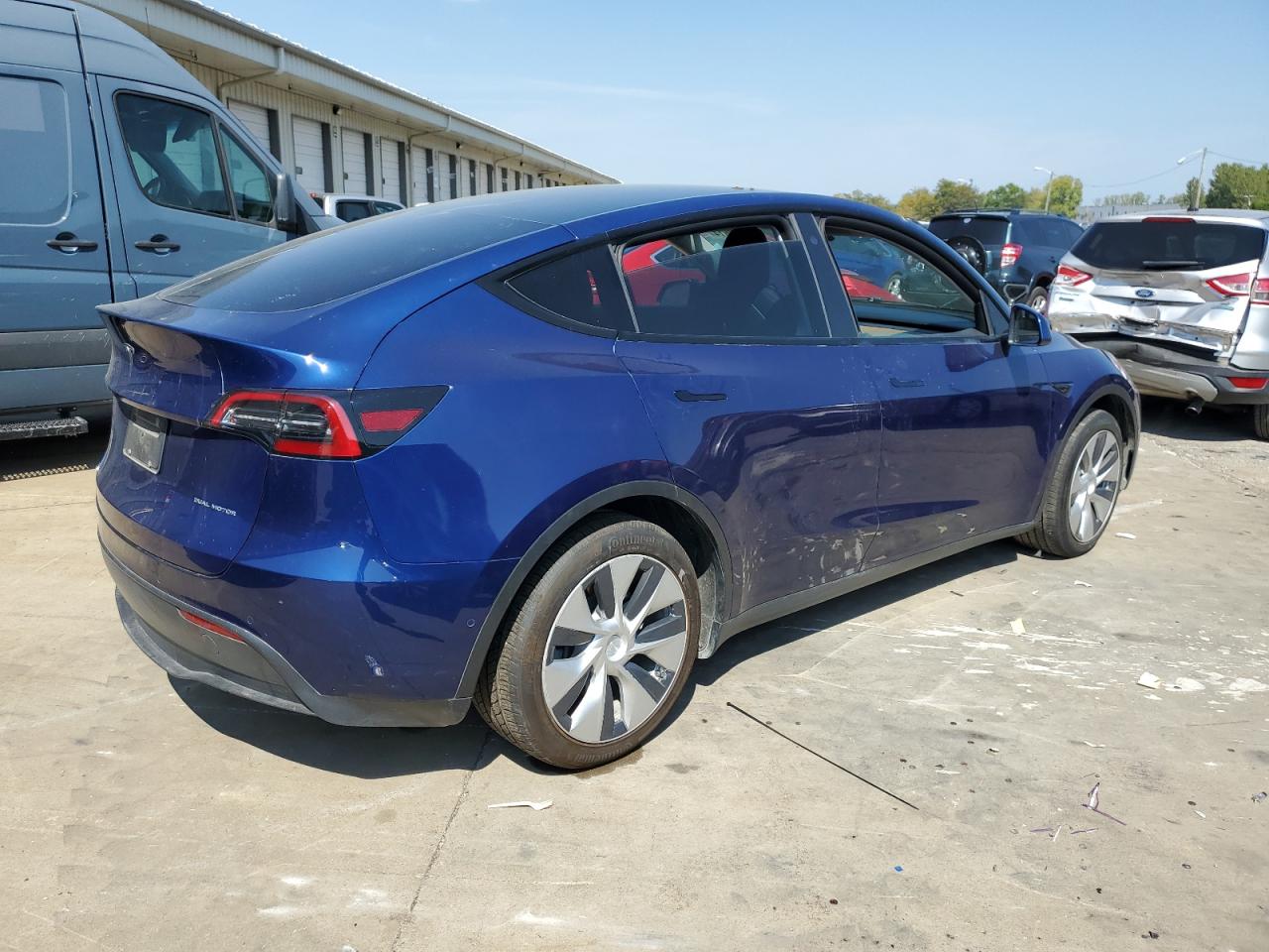 Автомобіль TESLA MODEL Y 2021 | GrandCar Автомобіль TESLA MODEL Y 2021 | GrandCar