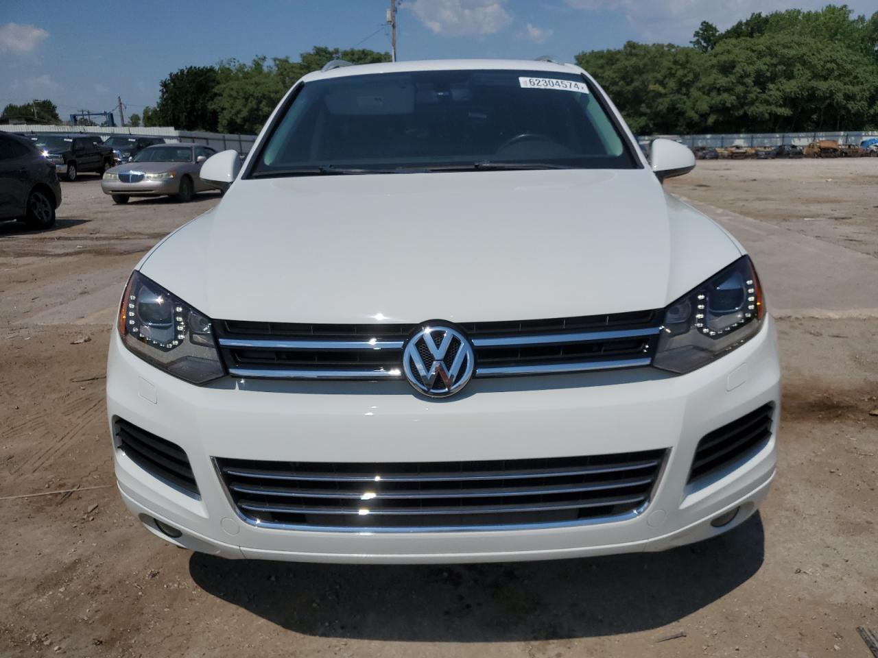 Автомобіль VOLKSWAGEN TOUAREG V6 TDI 2014 | GrandCar Автомобіль VOLKSWAGEN TOUAREG V6 TDI 2014 | GrandCar