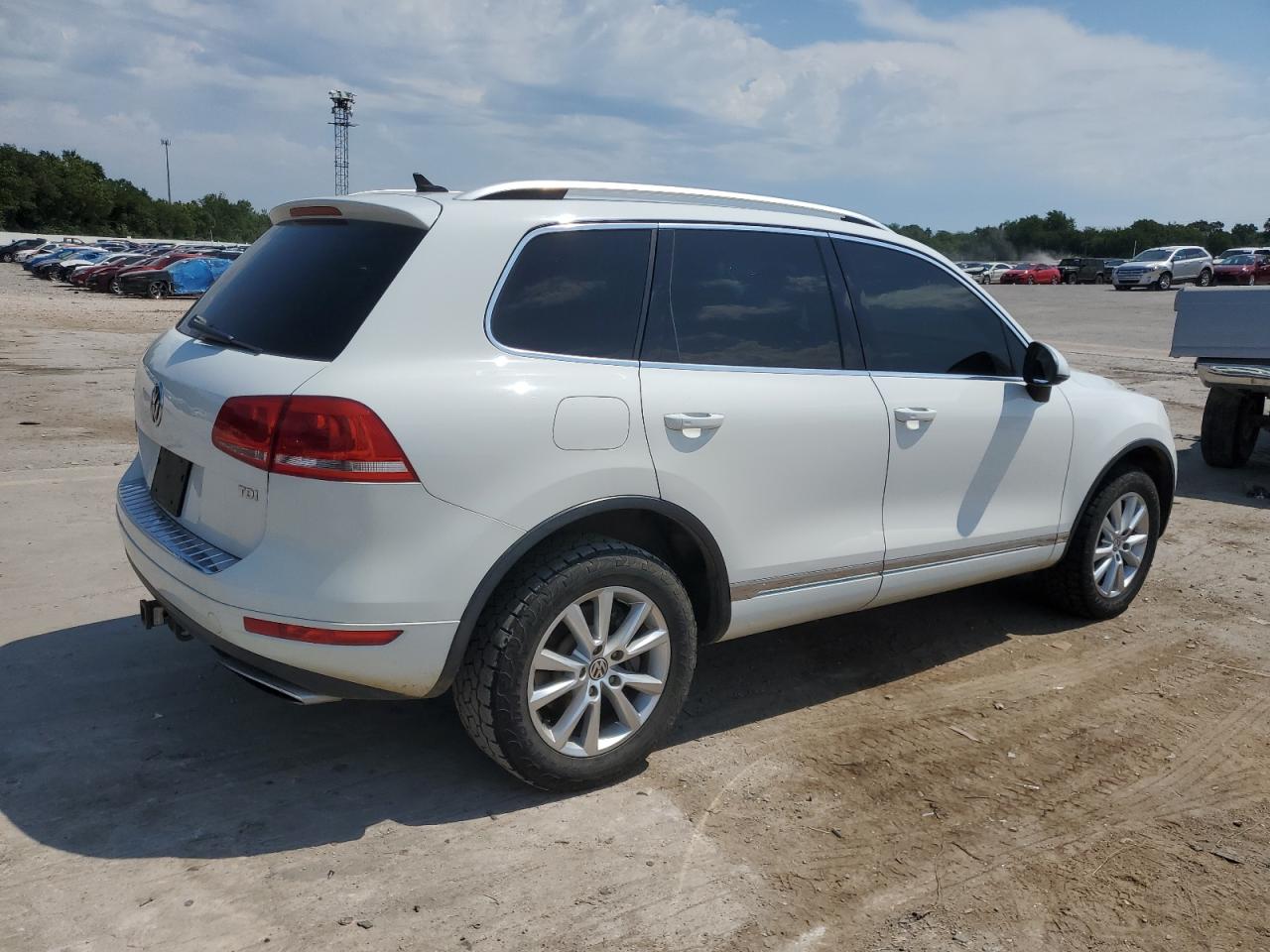 Автомобіль VOLKSWAGEN TOUAREG V6 TDI 2014 | GrandCar Автомобіль VOLKSWAGEN TOUAREG V6 TDI 2014 | GrandCar