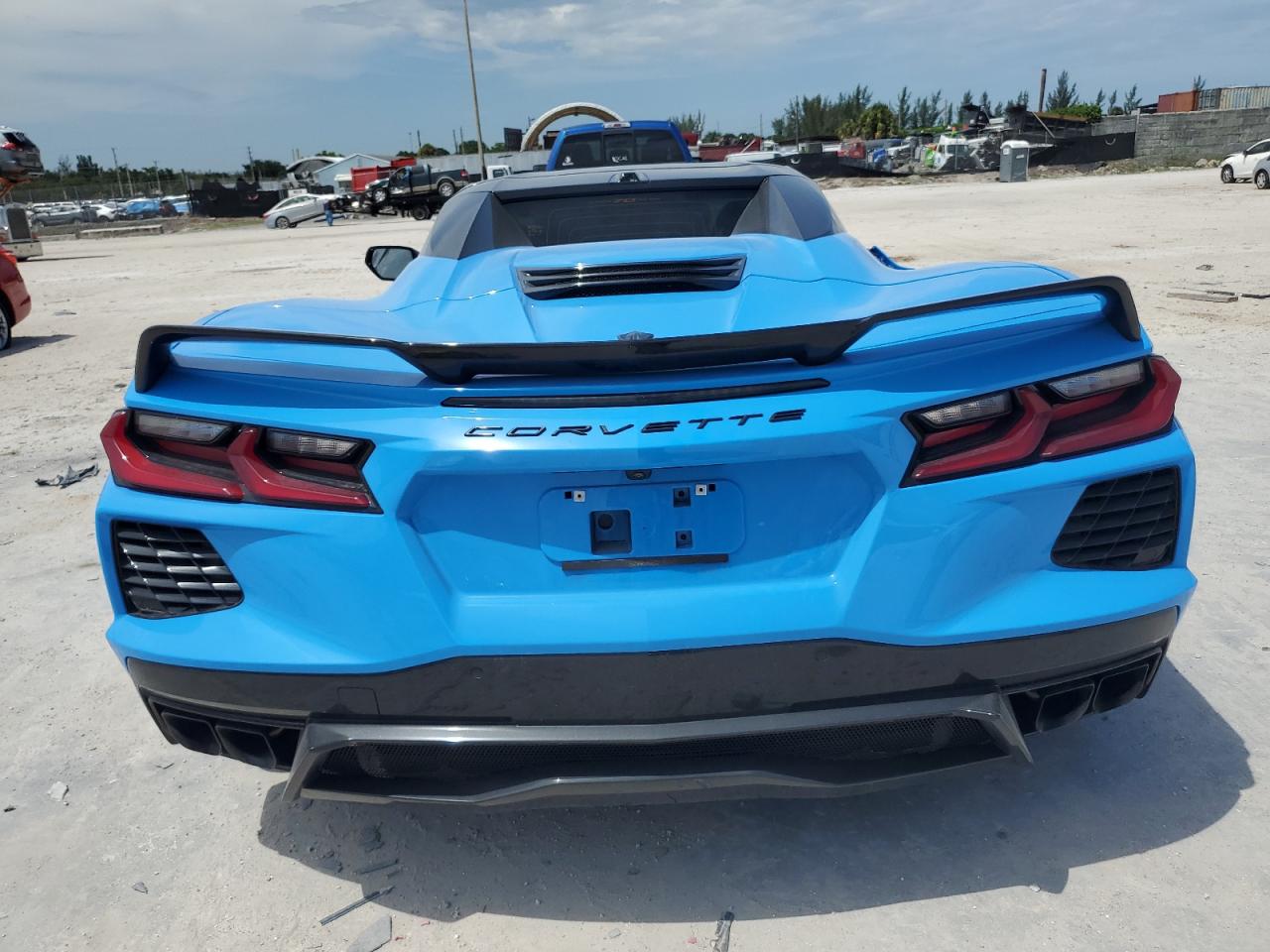 Автомобіль CHEVROLET CORVETTE STINGRAY 3LT 2023 | GrandCar Автомобіль CHEVROLET CORVETTE STINGRAY 3LT 2023 | GrandCar
