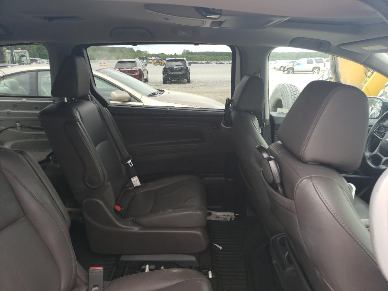 Автомобиль HONDA ODYSSEY TOURING 2019 | GrandCar Автомобиль HONDA ODYSSEY TOURING 2019 | GrandCar