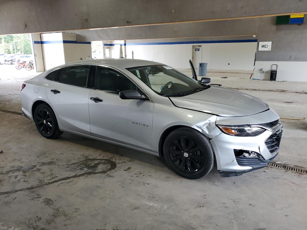 Автомобіль CHEVROLET MALIBU LT 2021 | GrandCar Автомобіль CHEVROLET MALIBU LT 2021 | GrandCar