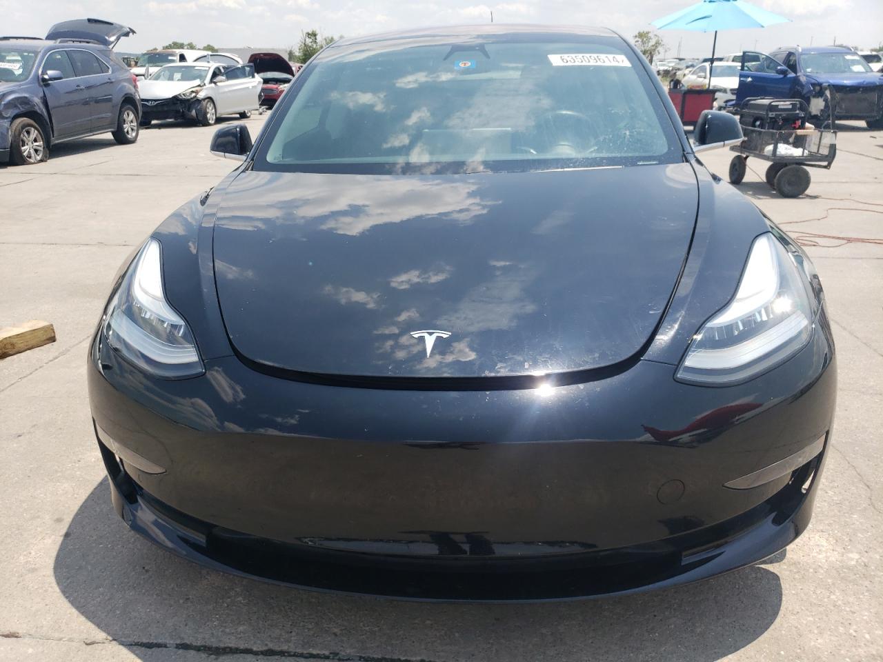 Автомобіль TESLA MODEL 3 2019 | GrandCar Автомобіль TESLA MODEL 3 2019 | GrandCar