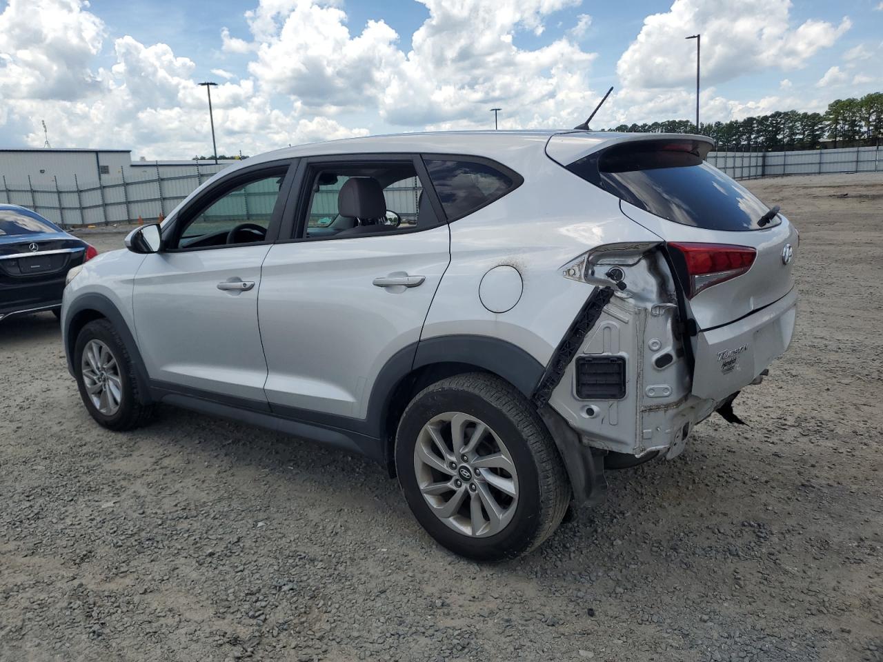 Автомобиль HYUNDAI TUCSON SE 2018 | GrandCar Автомобиль HYUNDAI TUCSON SE 2018 | GrandCar