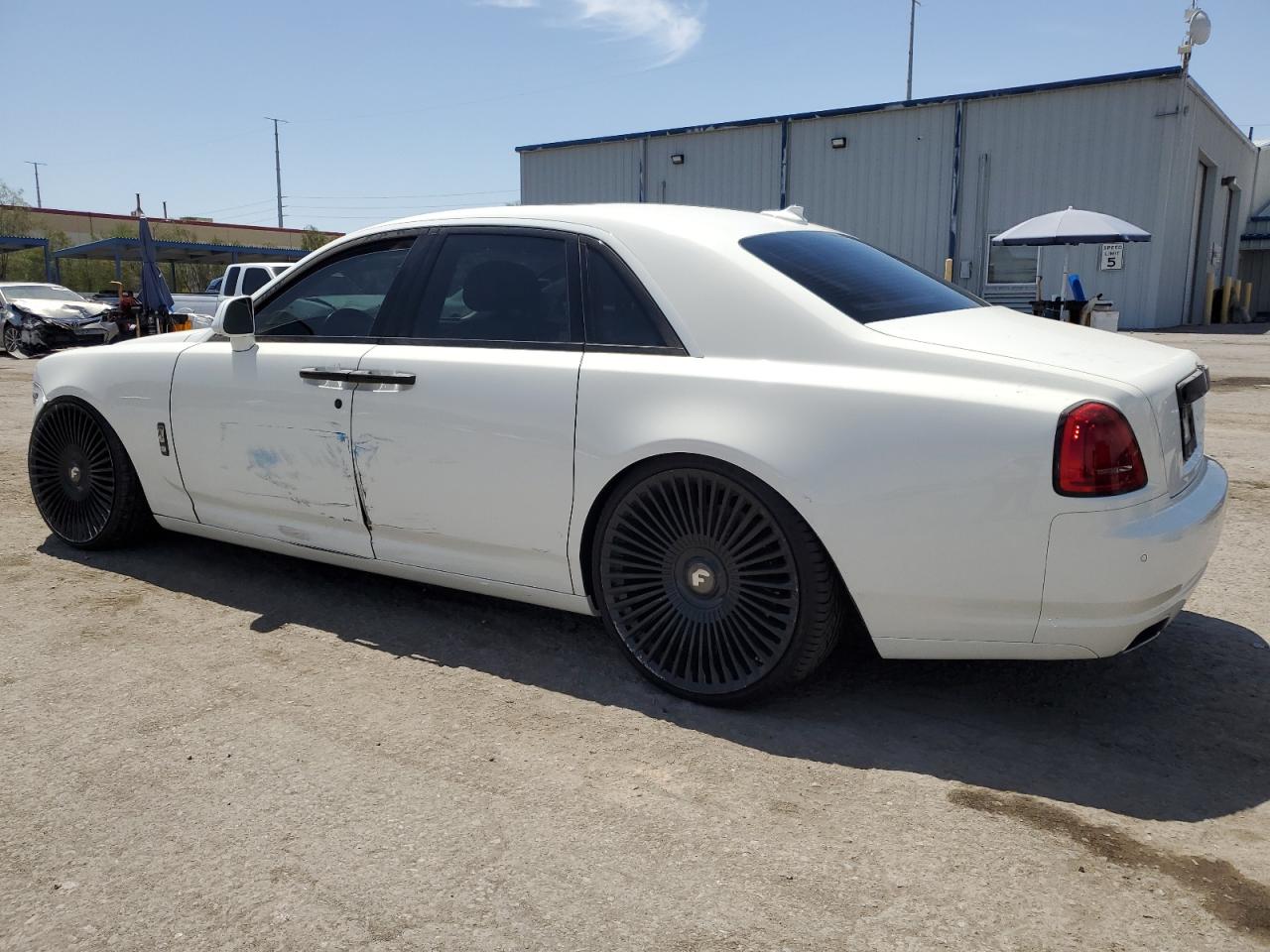 Автомобиль ROLLS-ROYCE GHOST 2015 | GrandCar Автомобиль ROLLS-ROYCE GHOST 2015 | GrandCar
