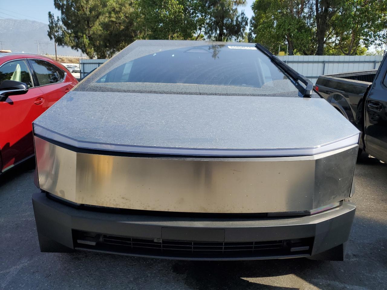 Автомобиль TESLA CYBERTRUCK 2024 | GrandCar Автомобиль TESLA CYBERTRUCK 2024 | GrandCar
