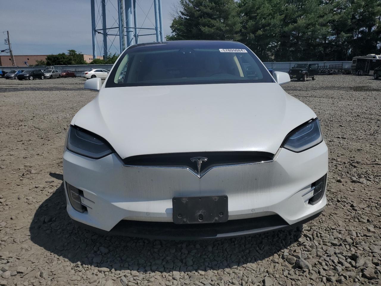 Автомобіль TESLA MODEL X 2016 | GrandCar Автомобіль TESLA MODEL X 2016 | GrandCar