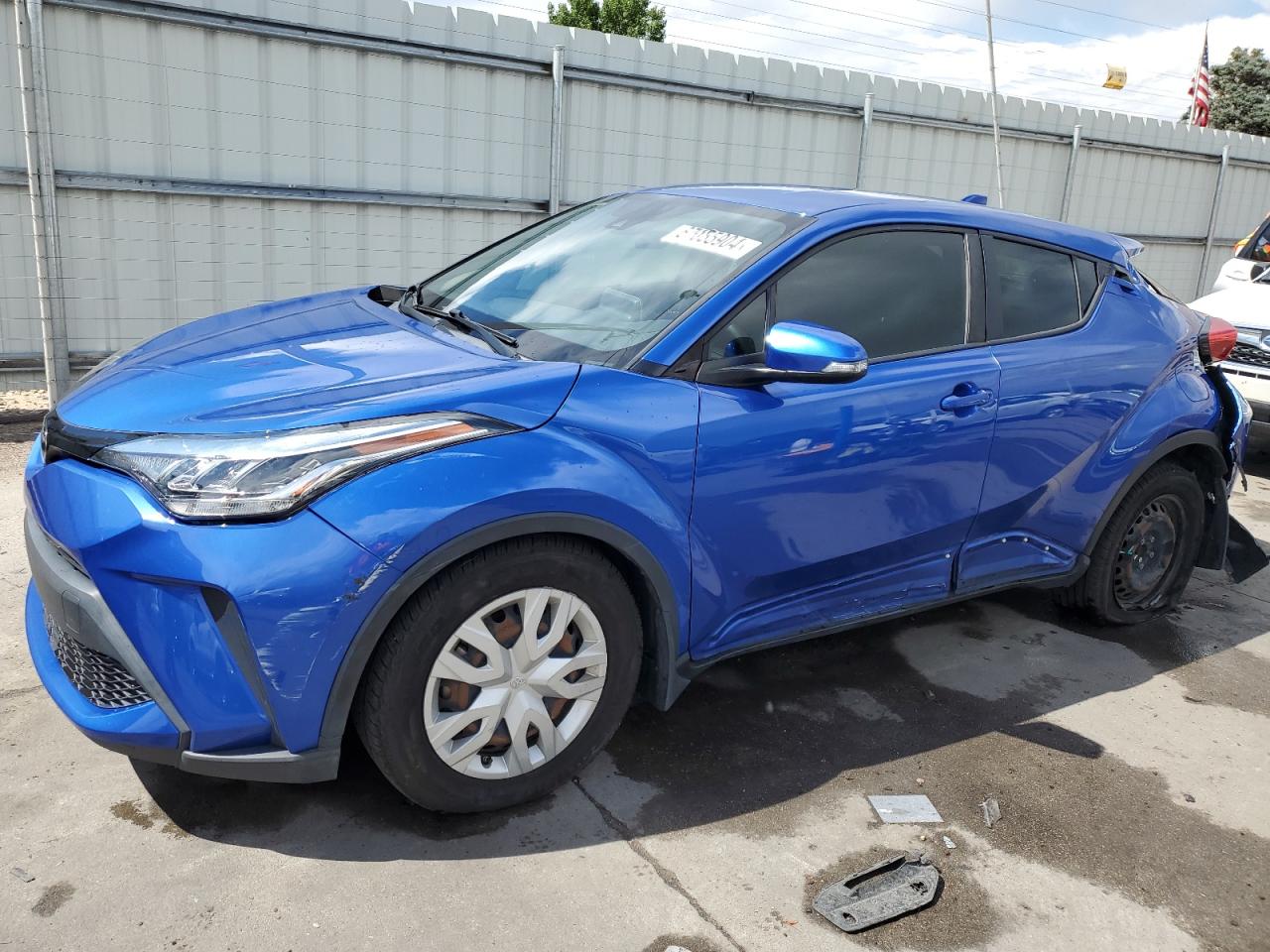 Автомобиль TOYOTA C-HR XLE 2020 | GrandCar