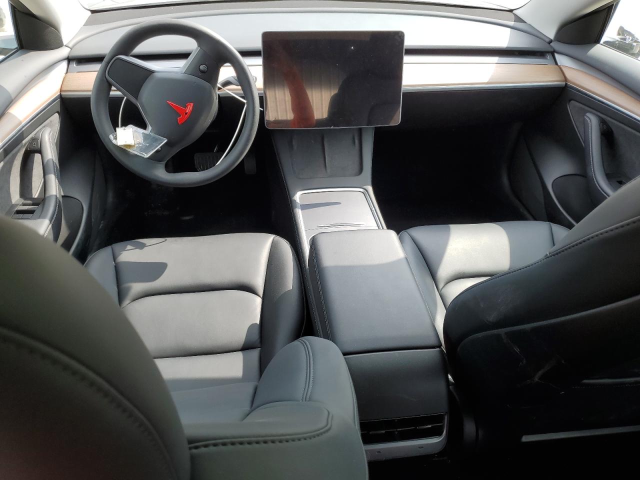 Автомобіль TESLA MODEL 3 2023 | GrandCar Автомобіль TESLA MODEL 3 2023 | GrandCar
