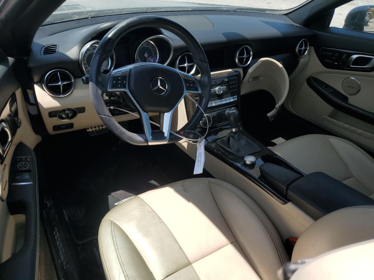 Автомобиль MERCEDES-BENZ SLK 250 2013 | GrandCar Автомобиль MERCEDES-BENZ SLK 250 2013 | GrandCar