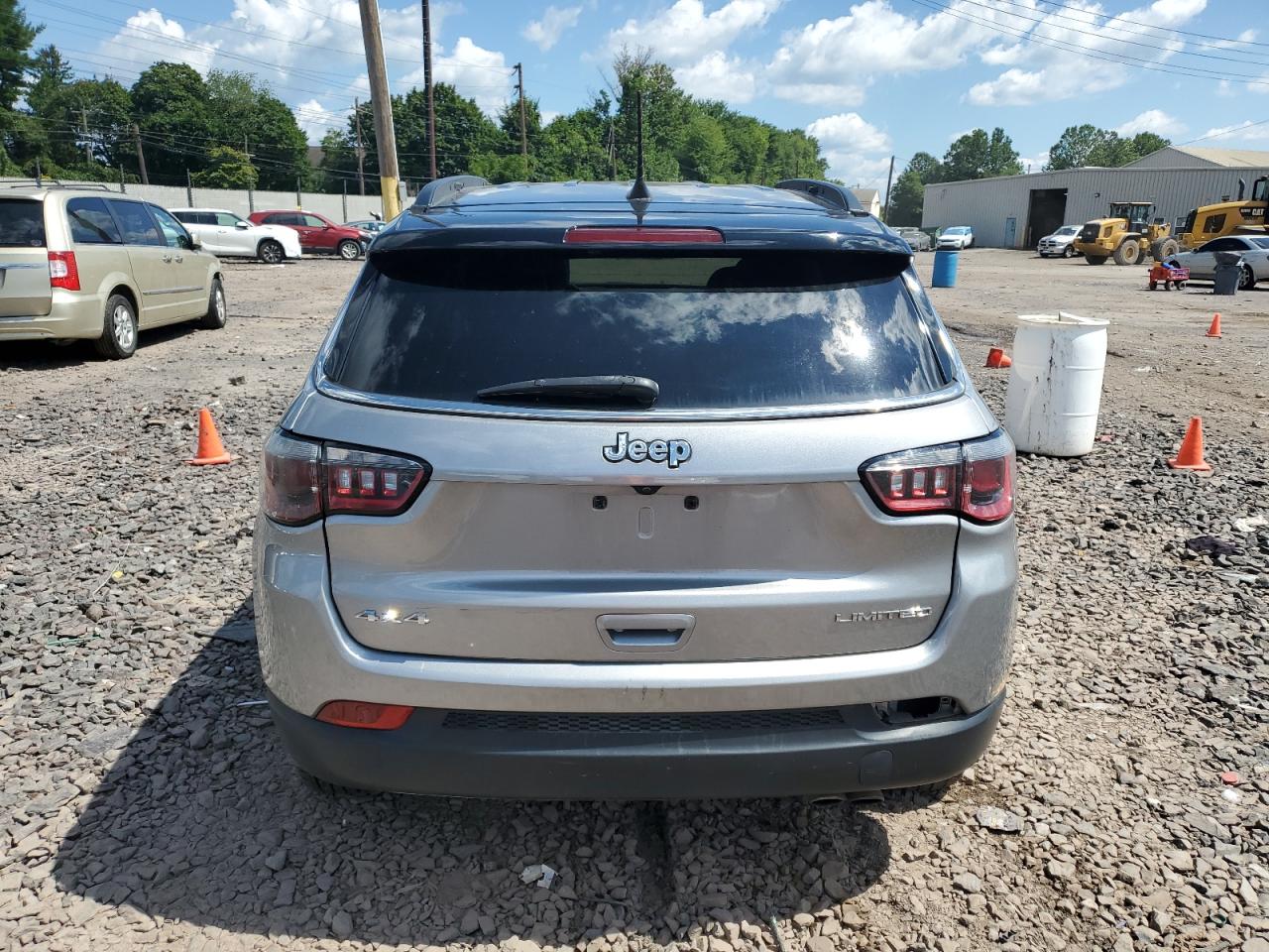 Автомобиль JEEP COMPASS LIMITED 2020 | GrandCar Автомобиль JEEP COMPASS LIMITED 2020 | GrandCar