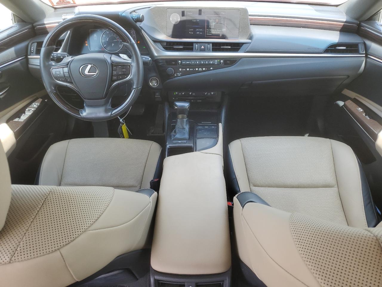 Автомобіль LEXUS ES 350 2019 | GrandCar Автомобіль LEXUS ES 350 2019 | GrandCar