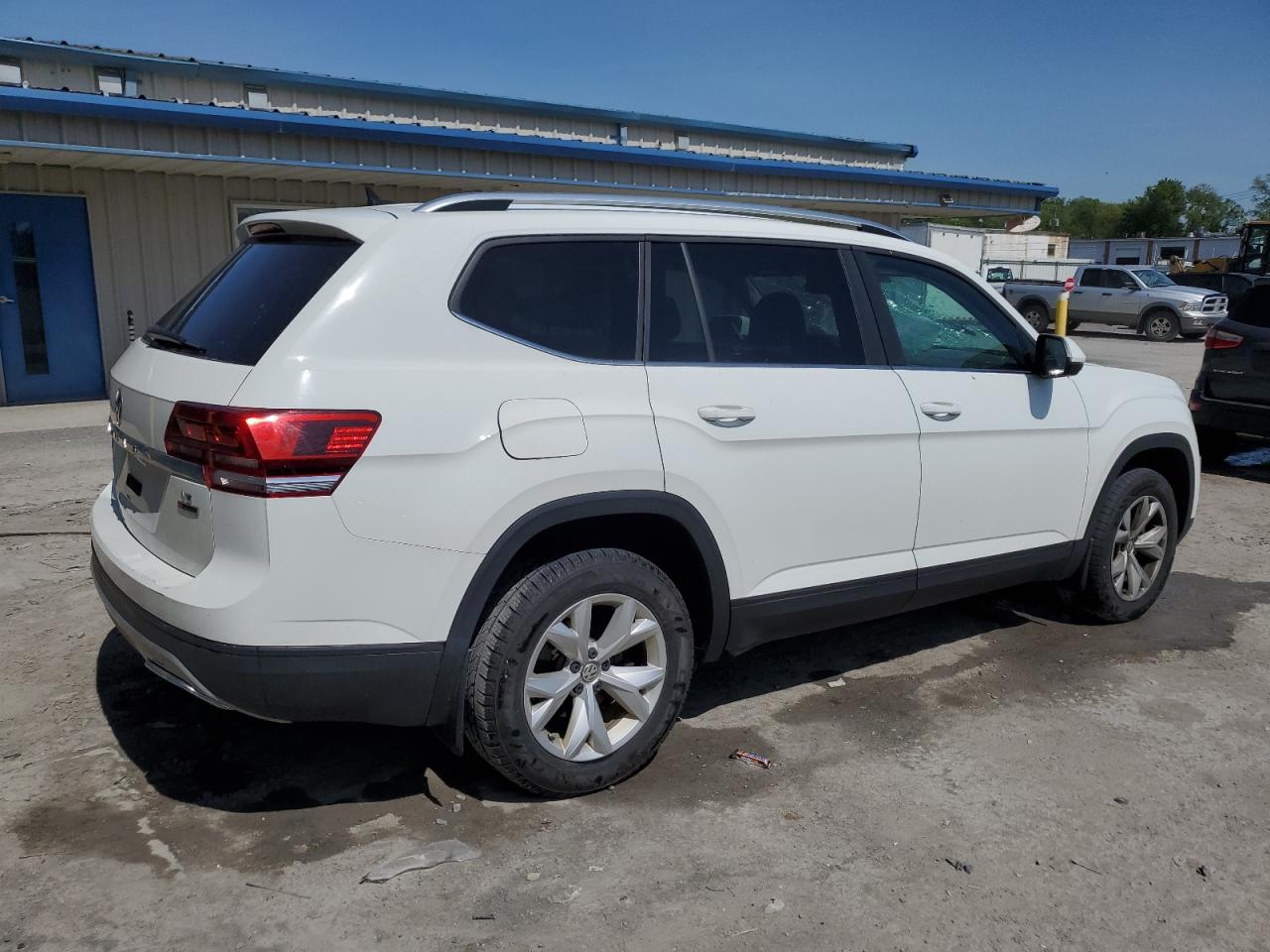 Автомобиль VOLKSWAGEN ATLAS SE 2018 | GrandCar Автомобиль VOLKSWAGEN ATLAS SE 2018 | GrandCar