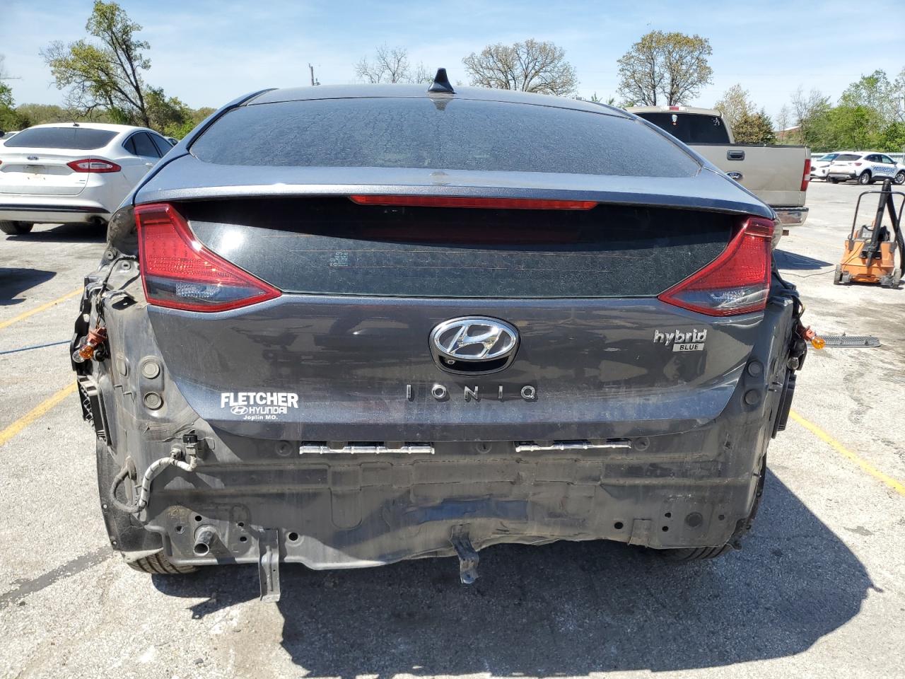 Автомобиль HYUNDAI IONIQ BLUE 2018 | GrandCar Автомобиль HYUNDAI IONIQ BLUE 2018 | GrandCar