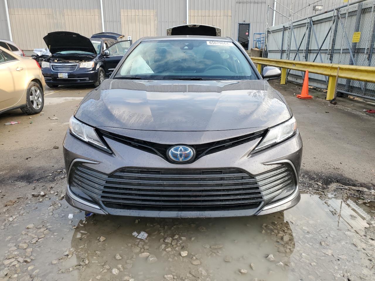 Автомобіль TOYOTA CAMRY LE 2023 | GrandCar Автомобіль TOYOTA CAMRY LE 2023 | GrandCar
