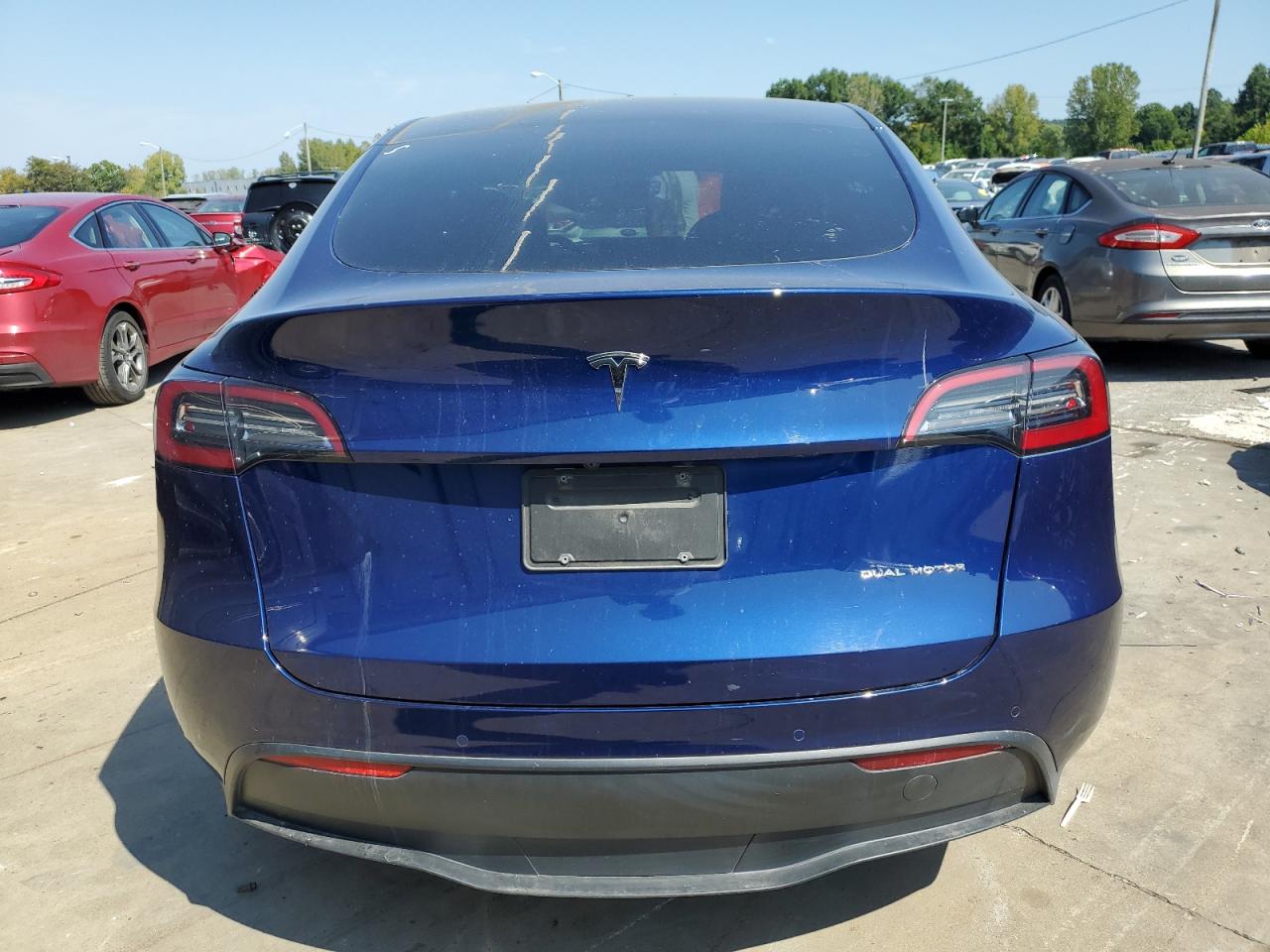 Автомобіль TESLA MODEL Y 2021 | GrandCar Автомобіль TESLA MODEL Y 2021 | GrandCar
