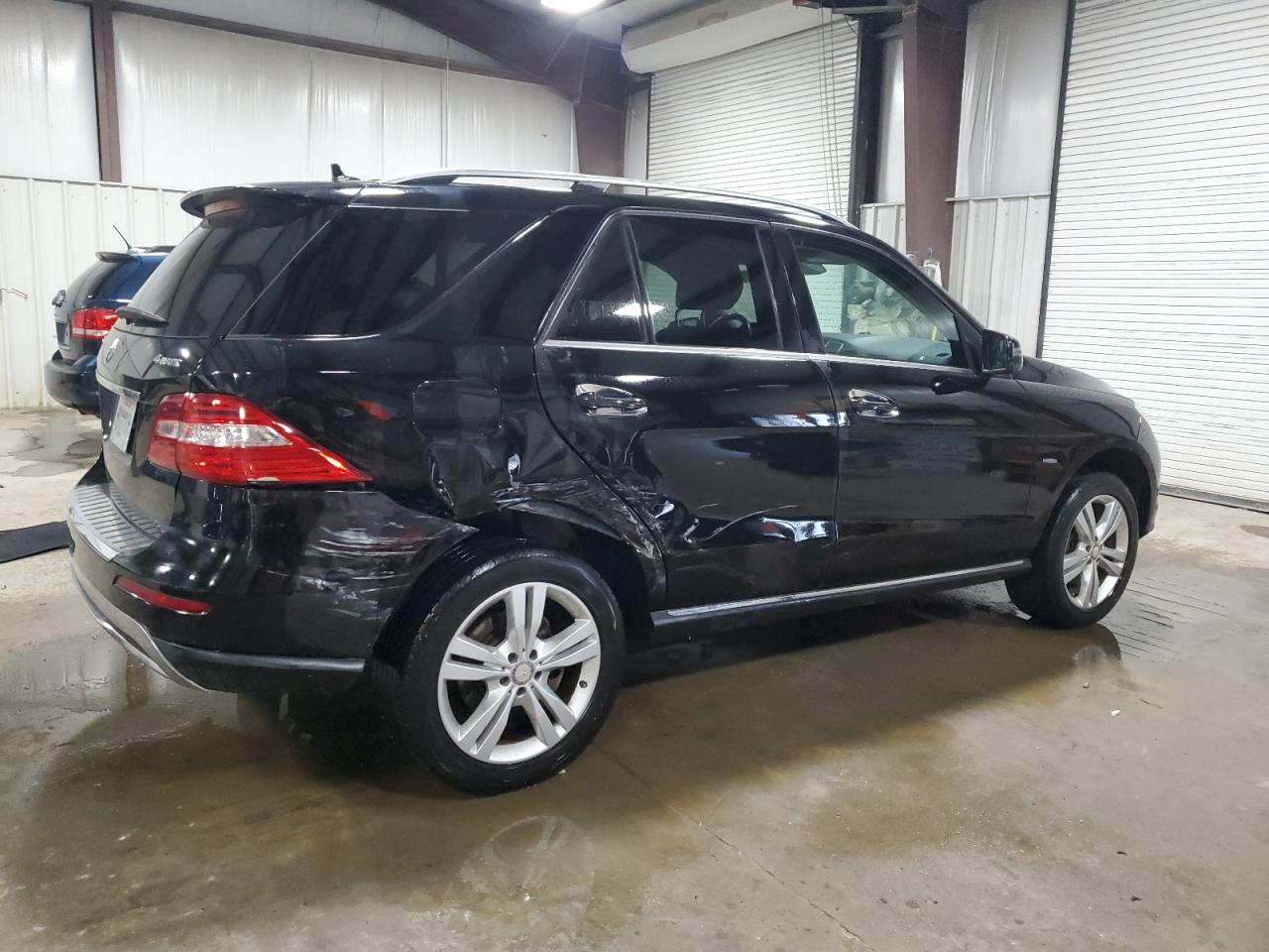 Автомобиль MERCEDES-BENZ ML 350 4MATIC 2012 | GrandCar Автомобиль MERCEDES-BENZ ML 350 4MATIC 2012 | GrandCar