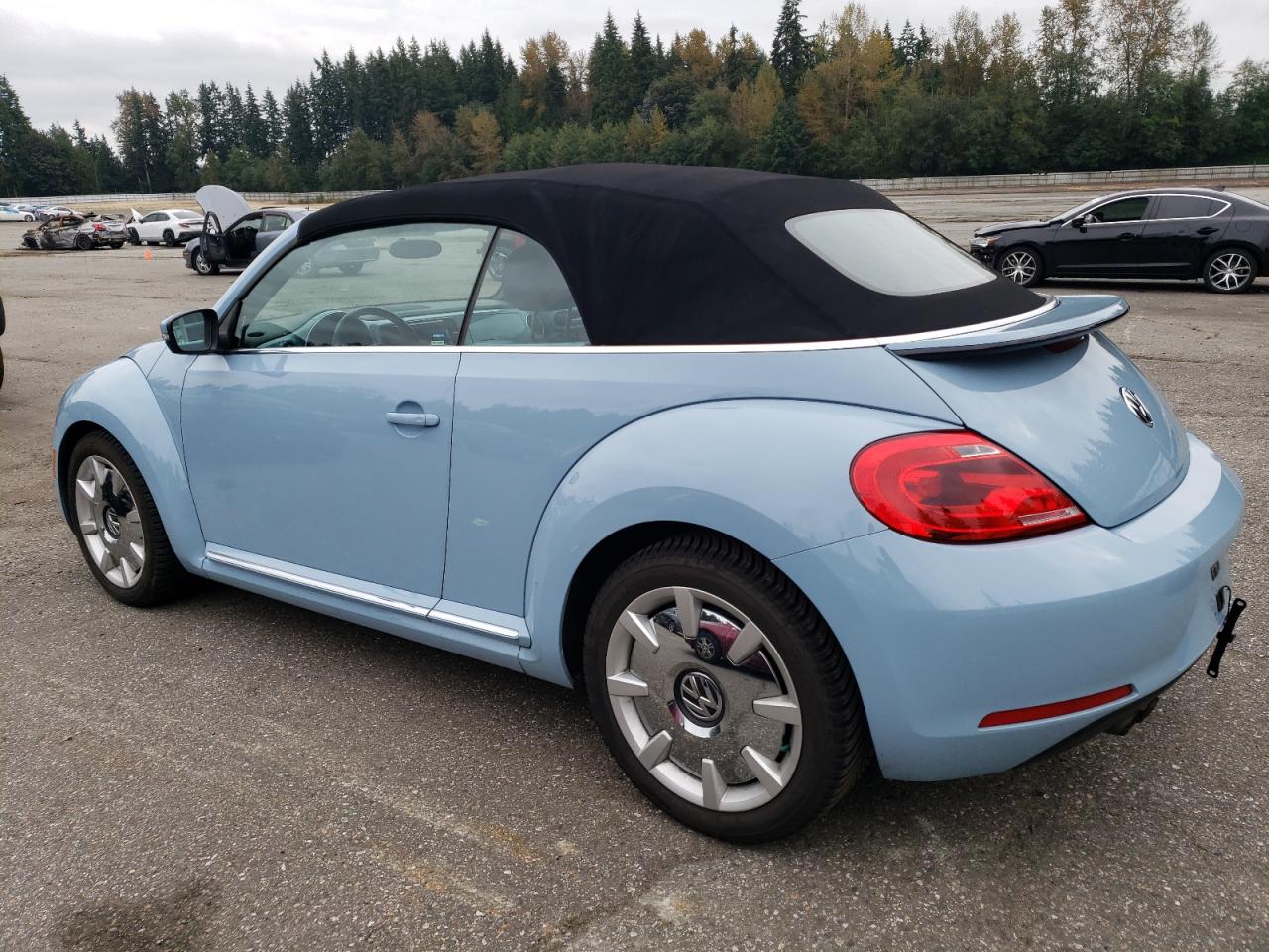 Автомобиль VOLKSWAGEN BEETLE 2014 | GrandCar Автомобиль VOLKSWAGEN BEETLE 2014 | GrandCar