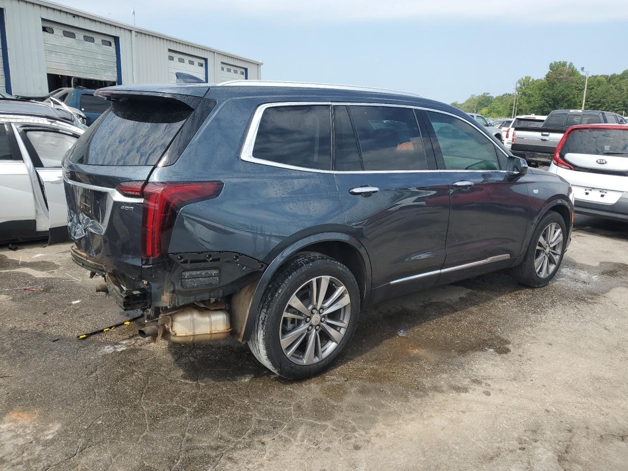 Автомобиль CADILLAC XT6 PREMIUM LUXURY 2020 | GrandCar Автомобиль CADILLAC XT6 PREMIUM LUXURY 2020 | GrandCar