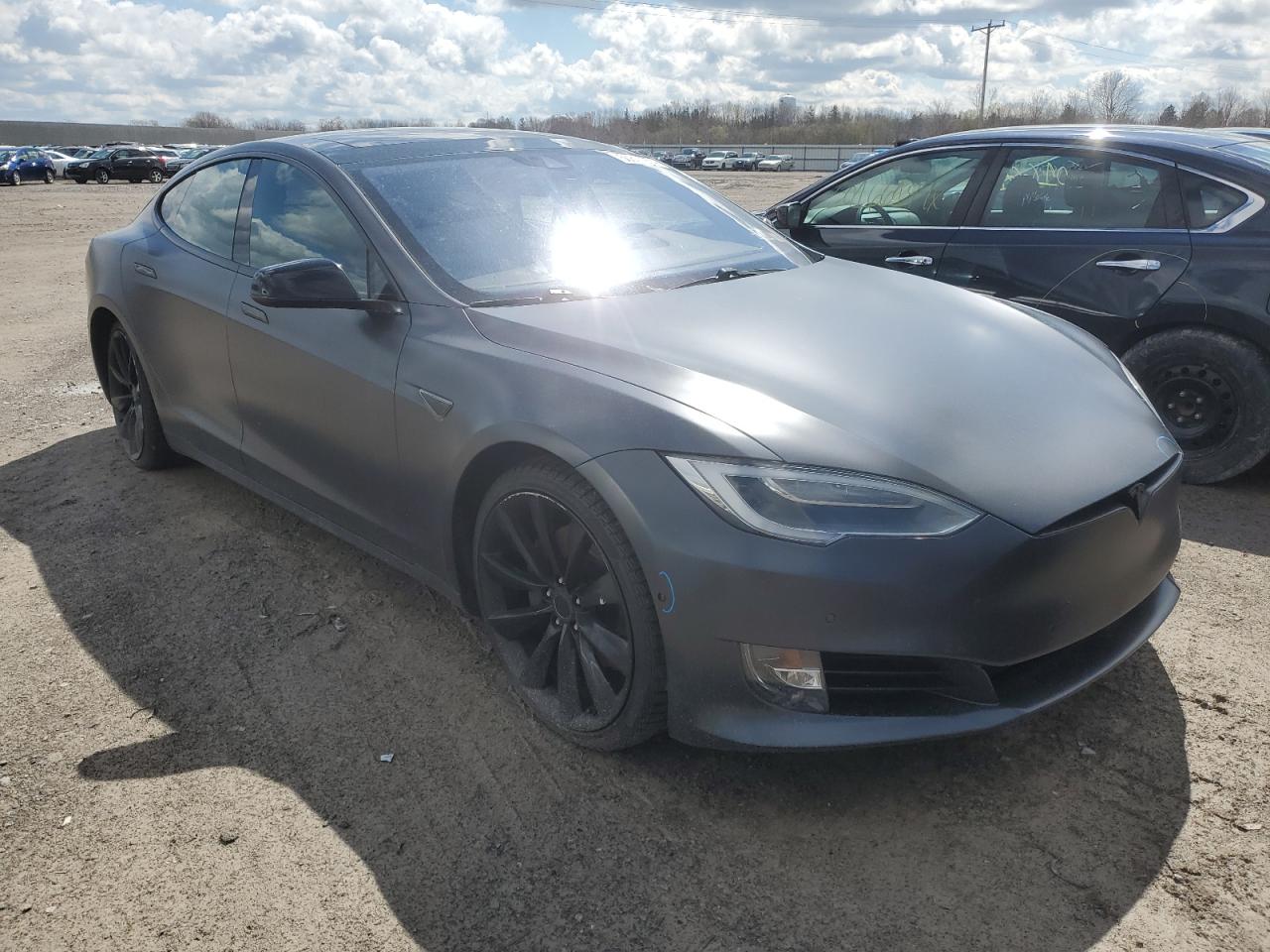 Автомобіль TESLA MODEL S 2016 | GrandCar Автомобіль TESLA MODEL S 2016 | GrandCar