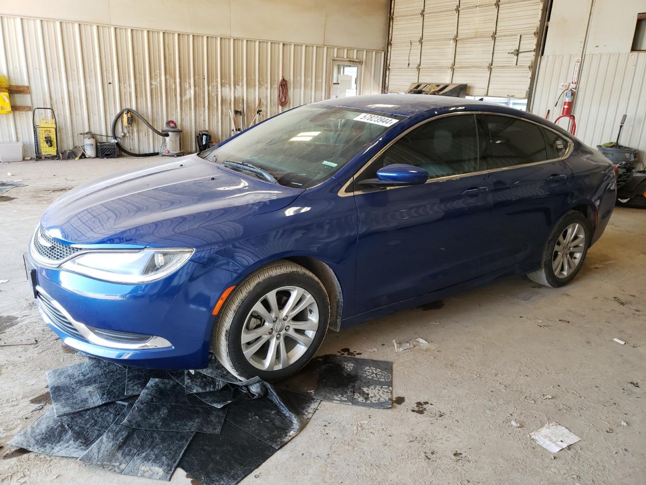 Автомобиль CHRYSLER 200 LIMITED 2017 | GrandCar