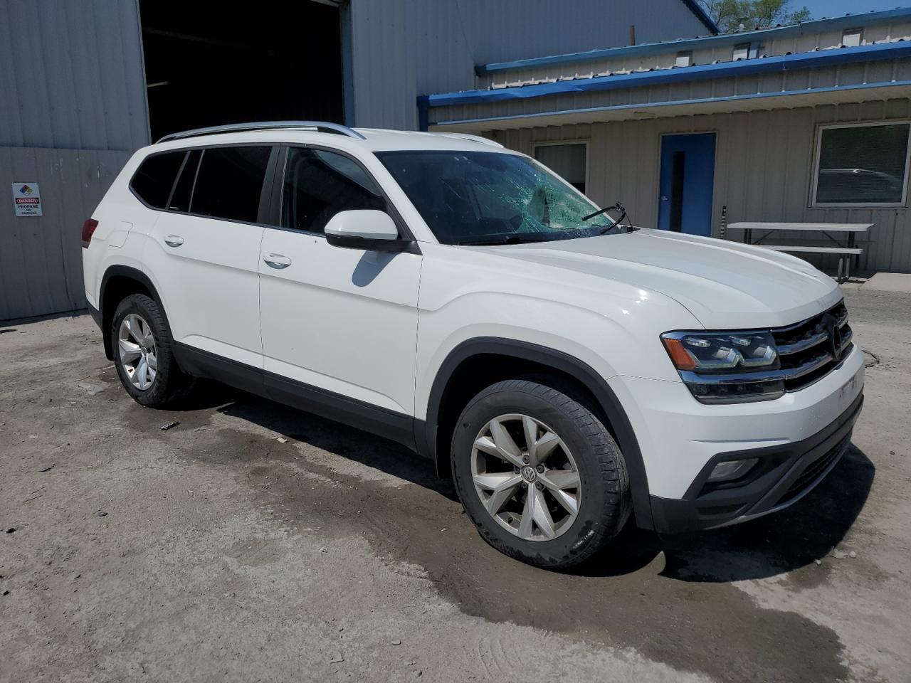 Автомобиль VOLKSWAGEN ATLAS SE 2018 | GrandCar Автомобиль VOLKSWAGEN ATLAS SE 2018 | GrandCar