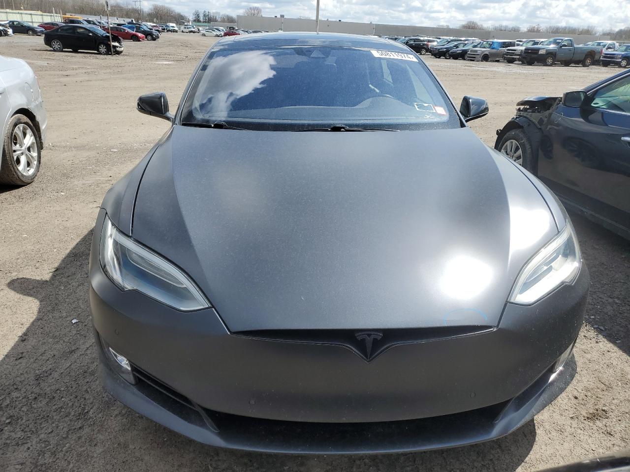 Автомобіль TESLA MODEL S 2016 | GrandCar Автомобіль TESLA MODEL S 2016 | GrandCar