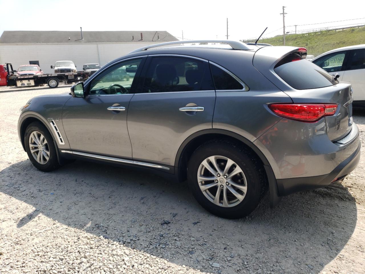 Автомобіль INFINITI QX70 2015 | GrandCar Автомобіль INFINITI QX70 2015 | GrandCar