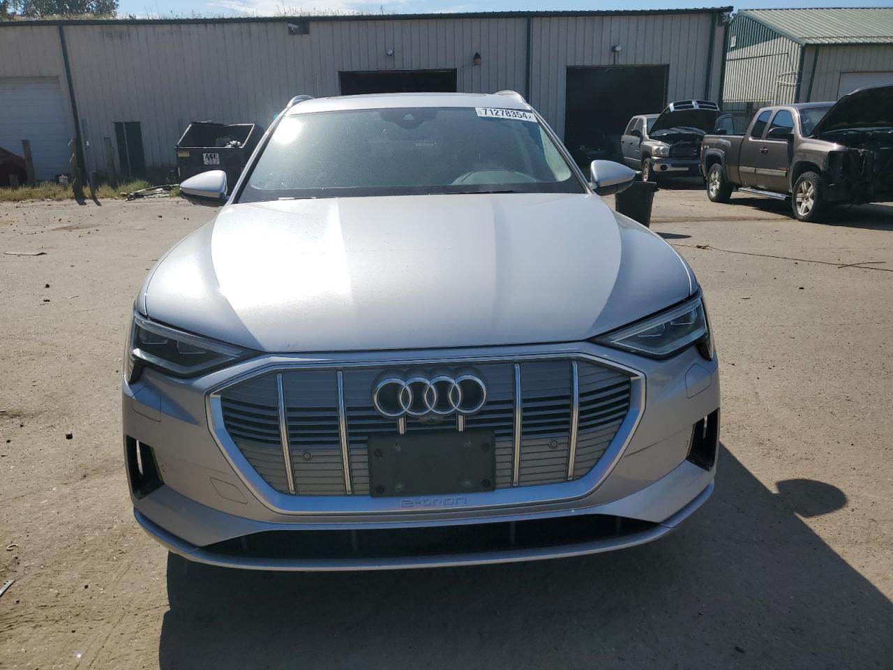 Автомобіль AUDI E-TRON PREMIUM PLUS 2019 | GrandCar Автомобіль AUDI E-TRON PREMIUM PLUS 2019 | GrandCar