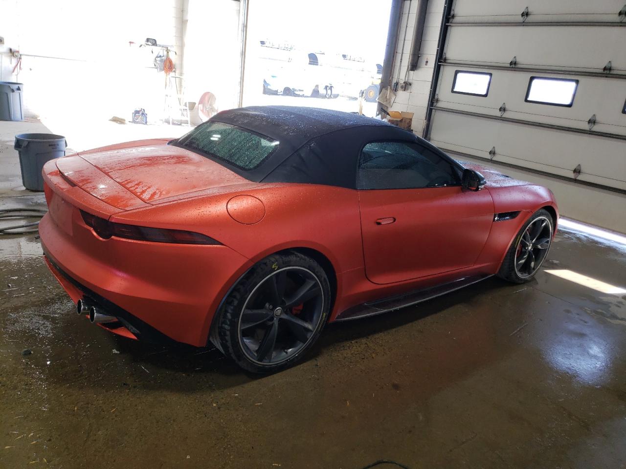 Автомобиль JAGUAR F-TYPE R 2016 | GrandCar Автомобиль JAGUAR F-TYPE R 2016 | GrandCar