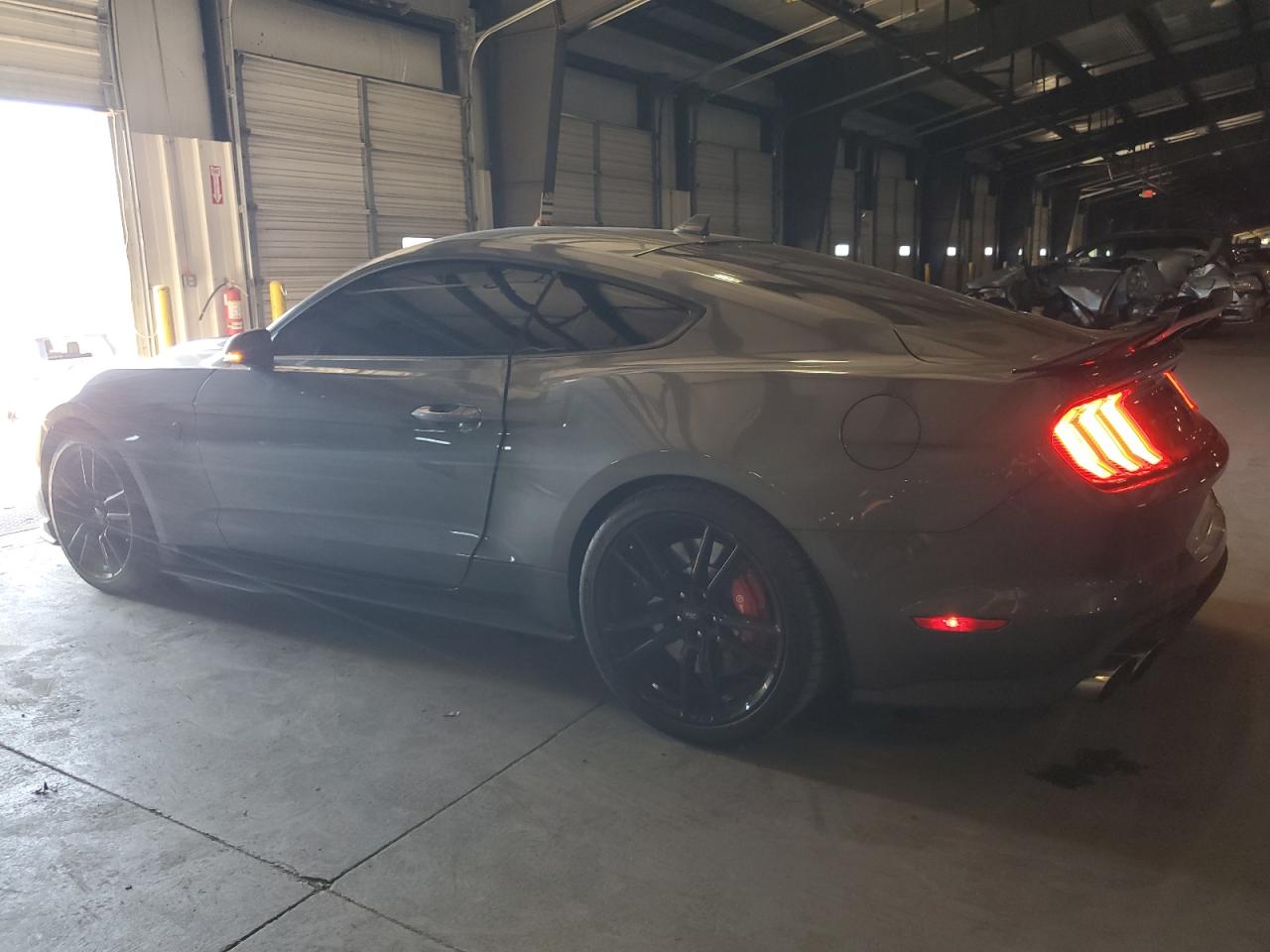 Автомобіль FORD MUSTANG SHELBY GT500 2022 | GrandCar Автомобіль FORD MUSTANG SHELBY GT500 2022 | GrandCar