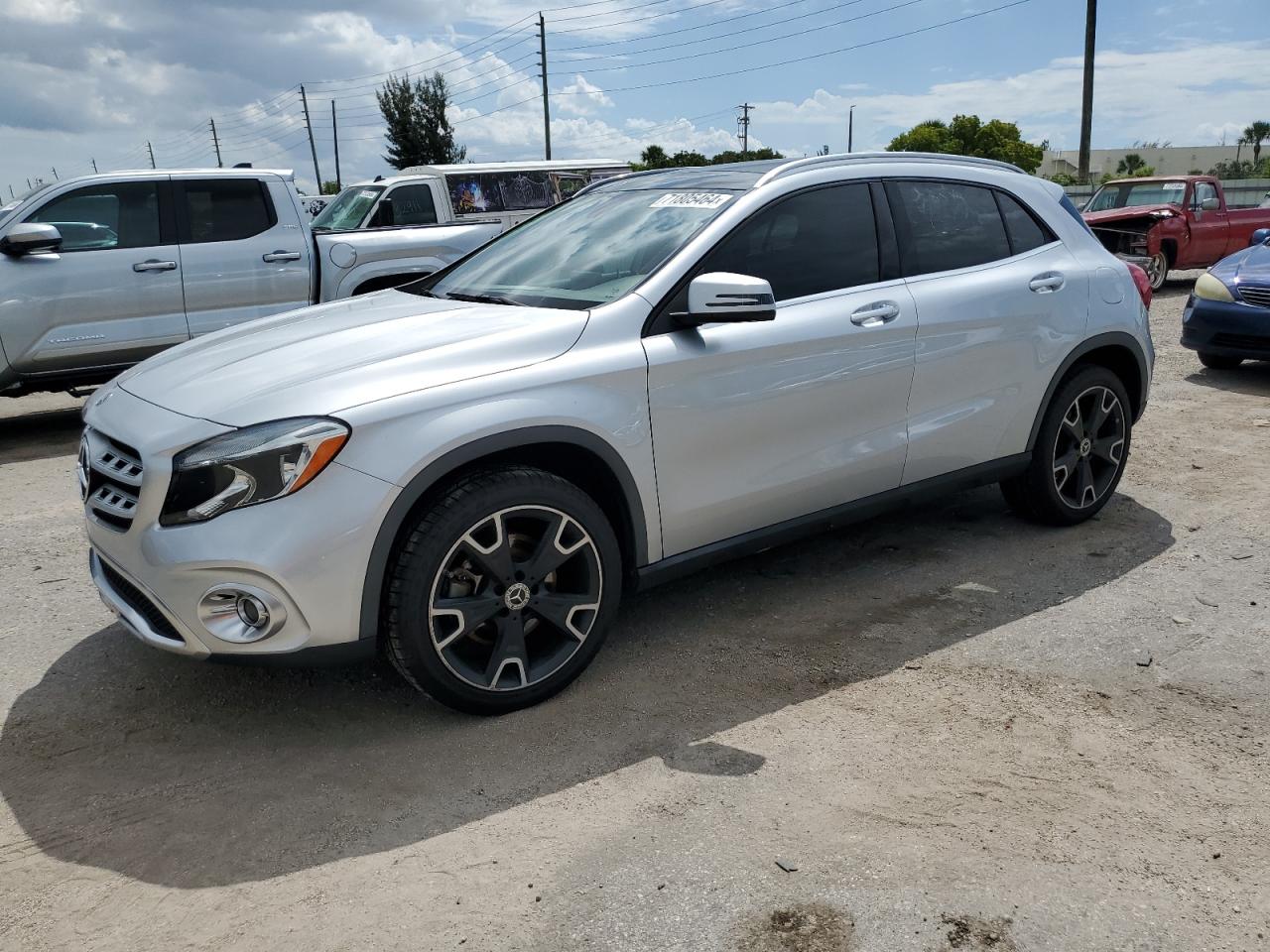 Автомобиль MERCEDES-BENZ GLA 250 2020 | GrandCar