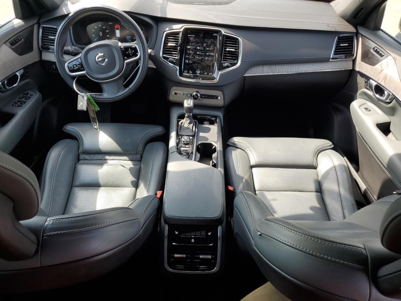 Автомобиль VOLVO XC90 T6 INSCRIPTION 2021 | GrandCar Автомобиль VOLVO XC90 T6 INSCRIPTION 2021 | GrandCar