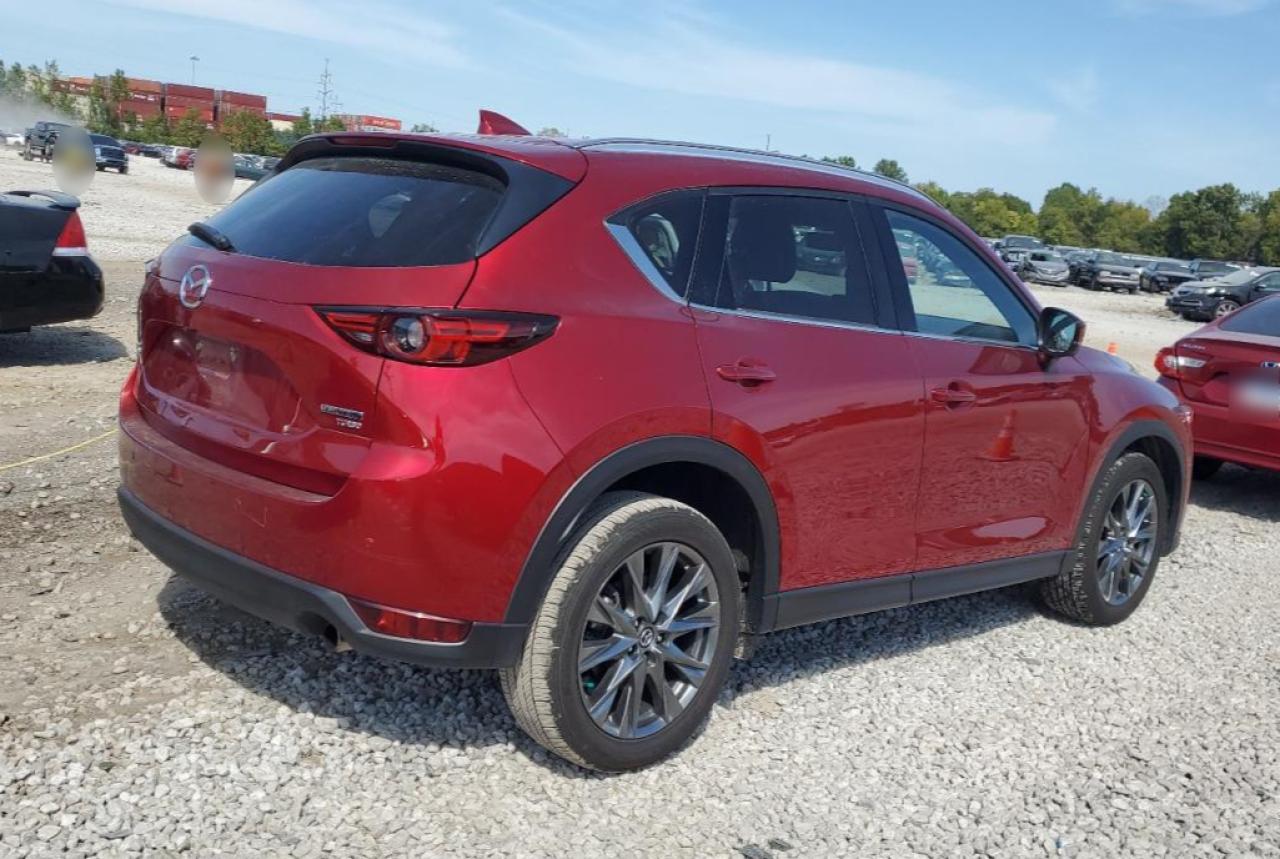 Автомобиль MAZDA CX-5 SIGNATURE 2021 | GrandCar Автомобиль MAZDA CX-5 SIGNATURE 2021 | GrandCar