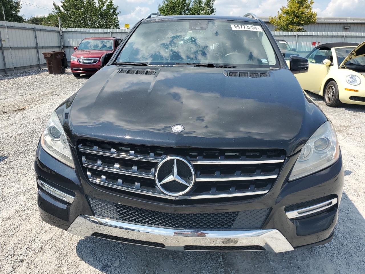 Автомобиль MERCEDES-BENZ ML 350 2015 | GrandCar Автомобиль MERCEDES-BENZ ML 350 2015 | GrandCar